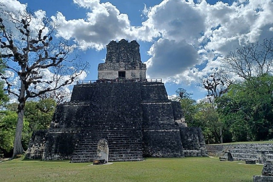 Tikal-temple-II