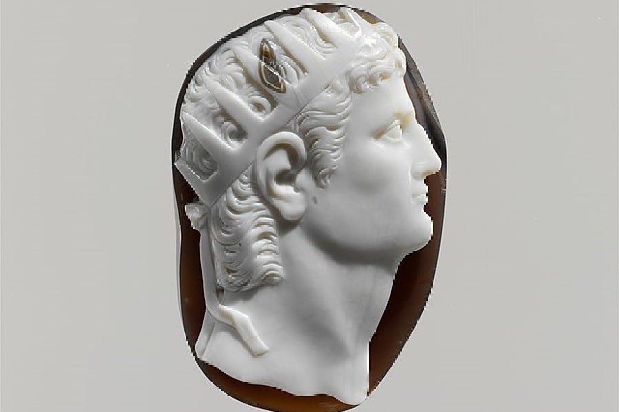 Augustus Caesar: The First Roman Emperor 14