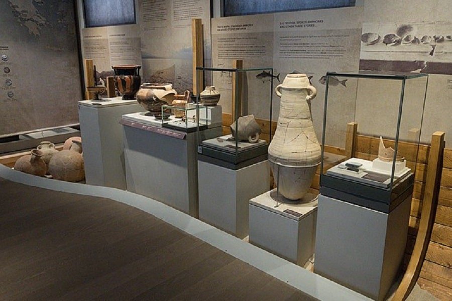 Ancient-Greek-Art in museum
