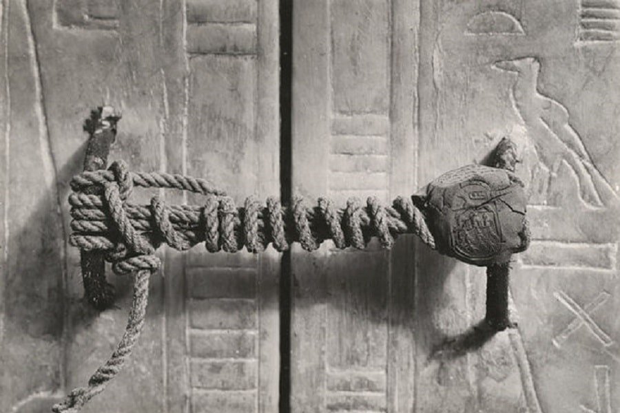 third-door-king-tuts-tomb