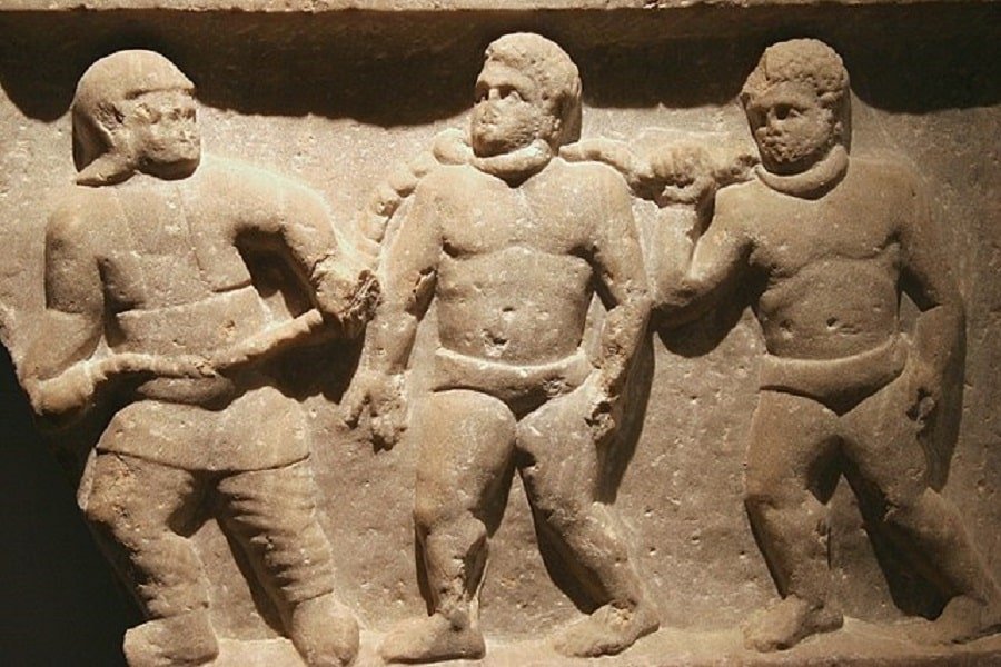 roman-slaves-on-a-relief