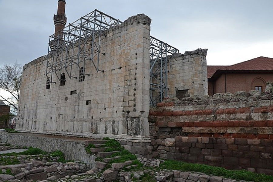 the-temple-of-augustus