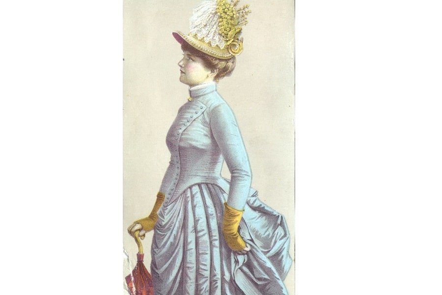 Early fashion photographs have been transformed with colour  Victorian  fashion, 19th century fashion, 19th century women