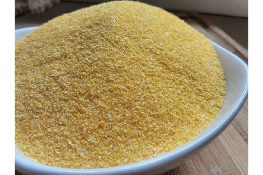 polenta (cornmeal) before cooking