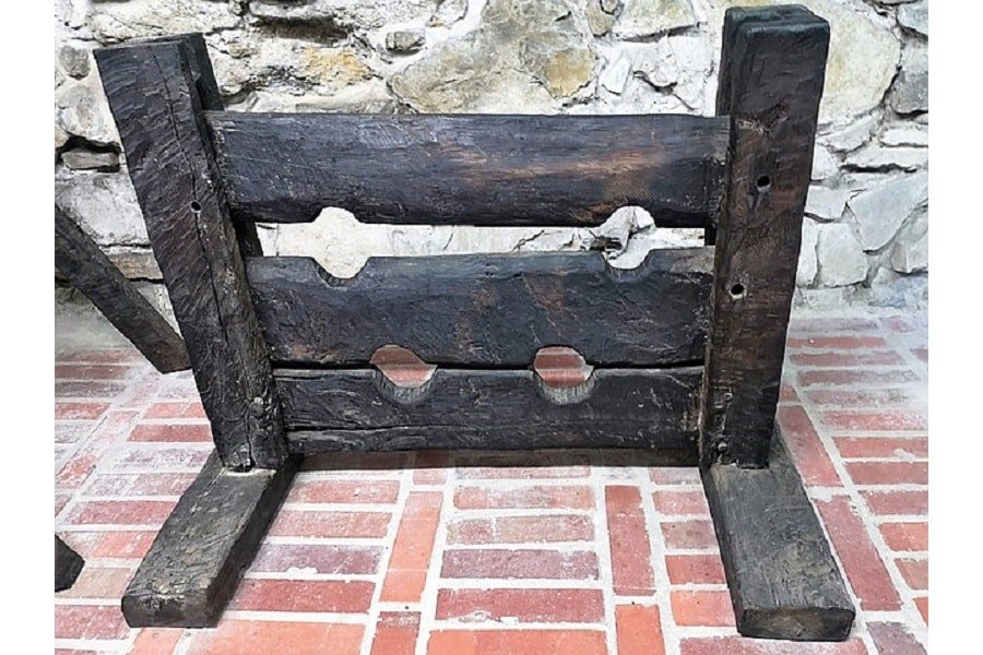 medieval-torture-devices-the-pillory