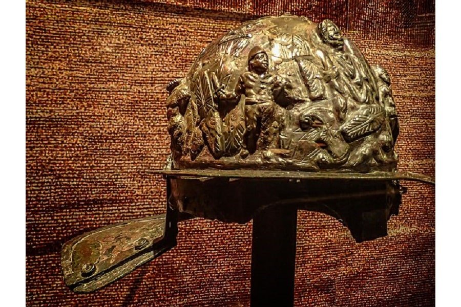 ornate-roman-helmet