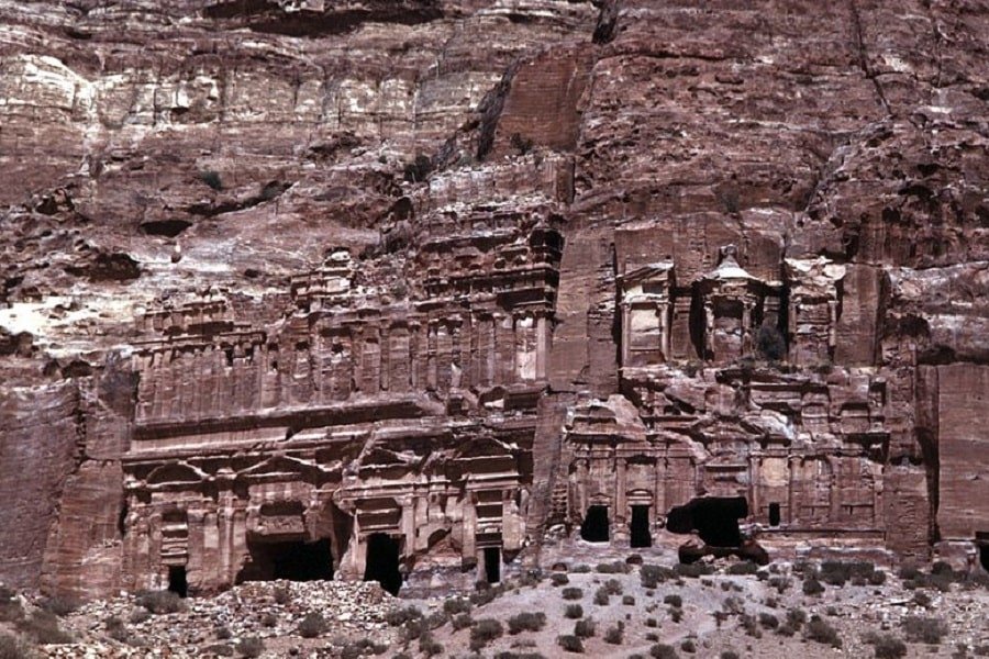 petra-royal-tombs
